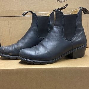 Blundstone | Black boots *flawed Size 8.5